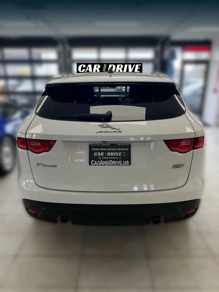 Used 2020 Jaguar F-PACE Prestige image 5