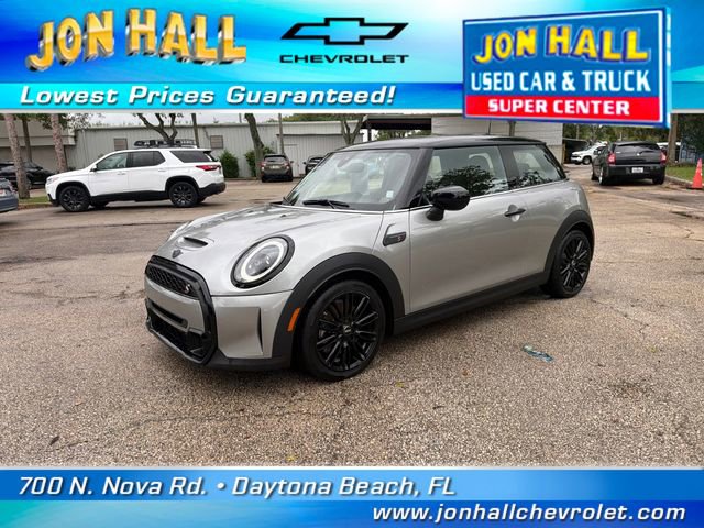 Used 2024 MINI Cooper S w/ Signature Upholstery Package image 2