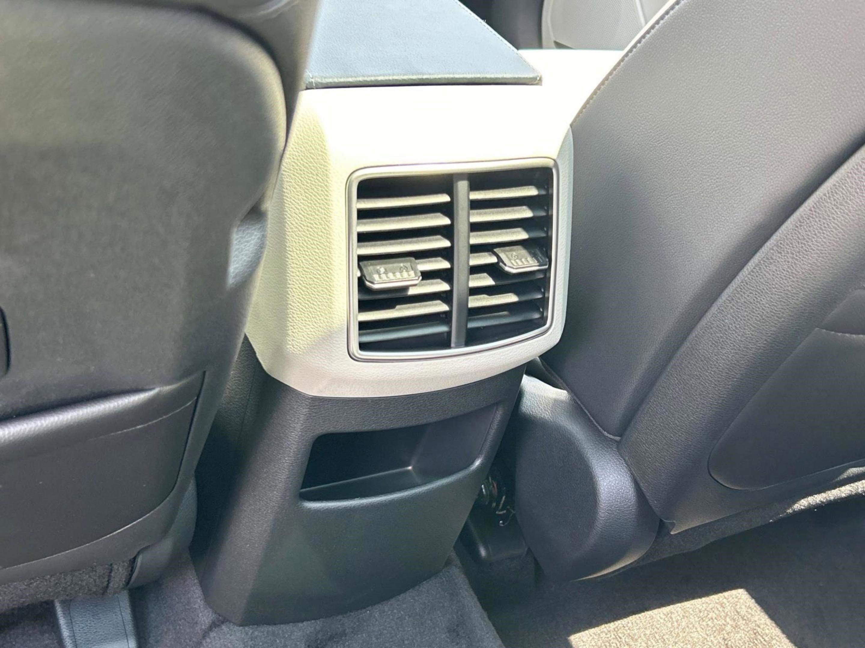 New 2025 Kia Sportage EX w/ EX Premium Package image 18