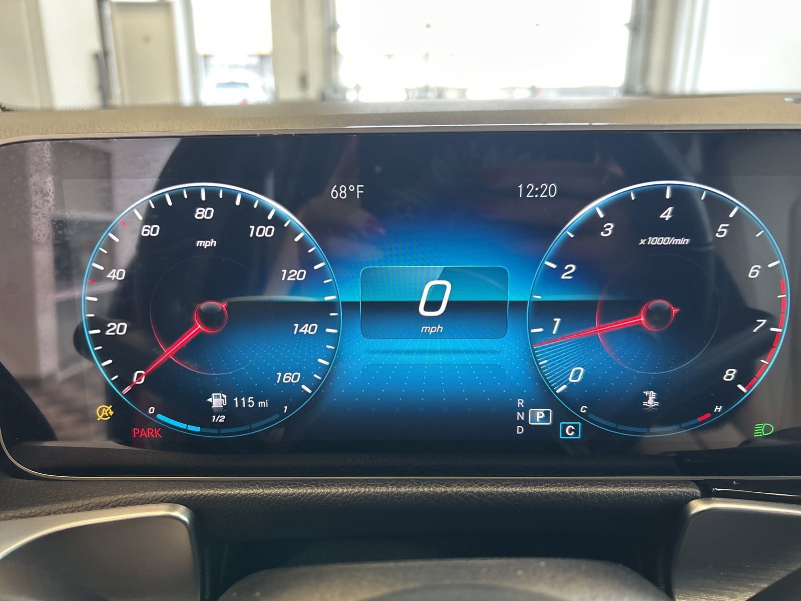 Used 2020 Mercedes-Benz GLB 250 4MATIC image 26