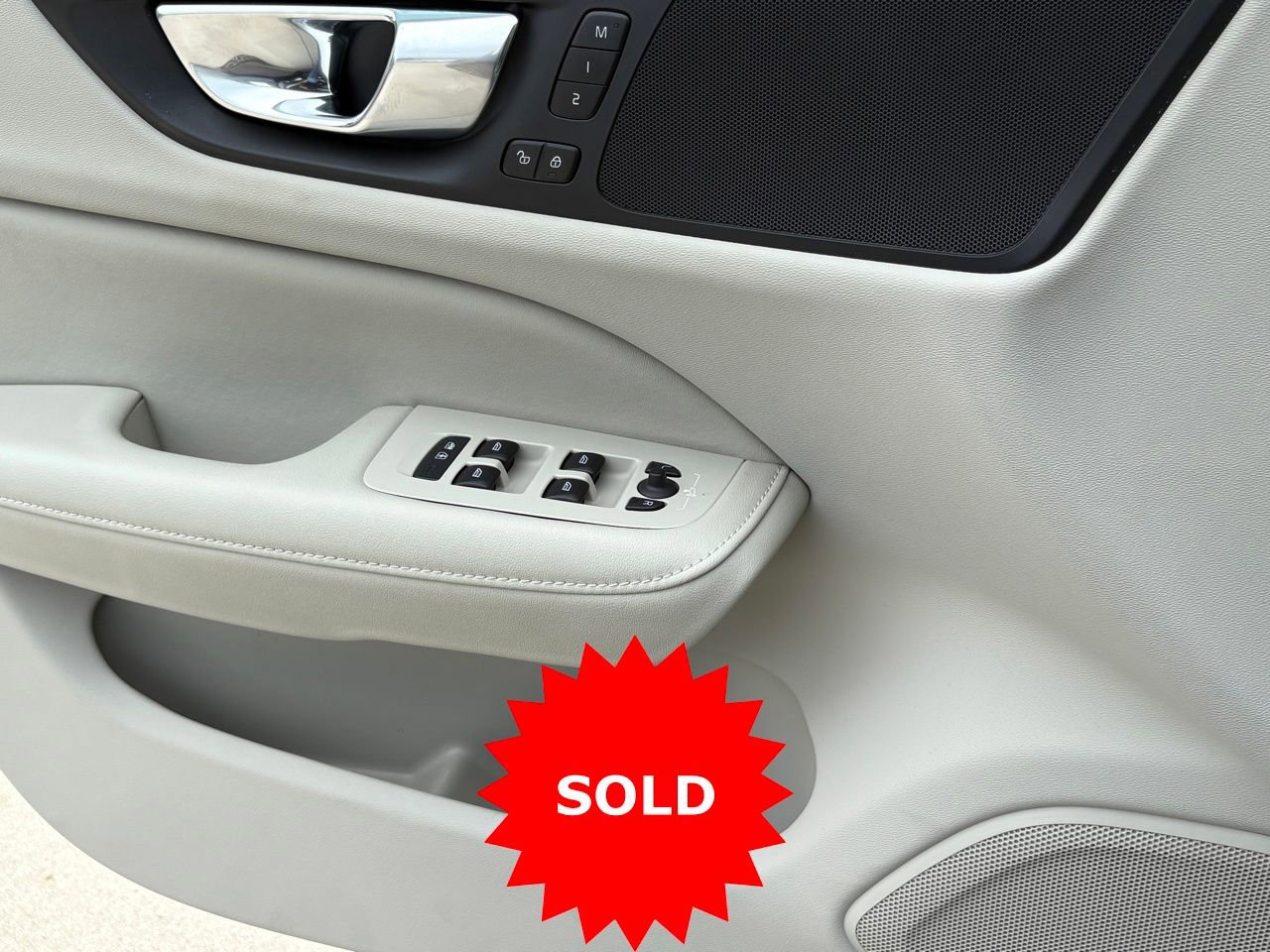 Certified 2023 Volvo S60 B5 Plus w/ Protection Package Premier image 26