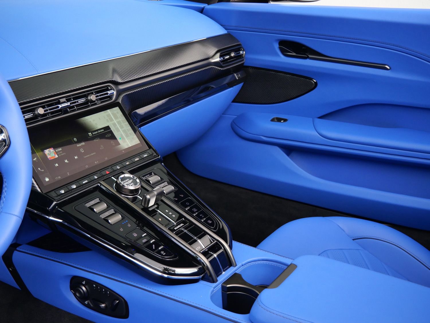 New 2026 Aston Martin V8 Vantage S image 10