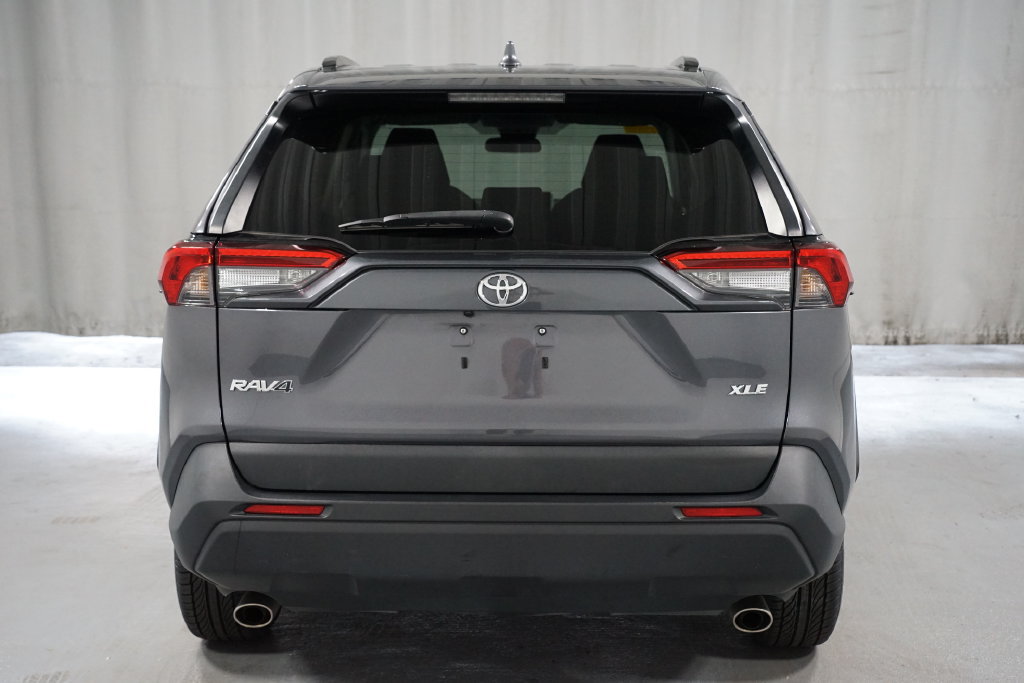 Certified 2024 Toyota RAV4 XLE FWD image 7