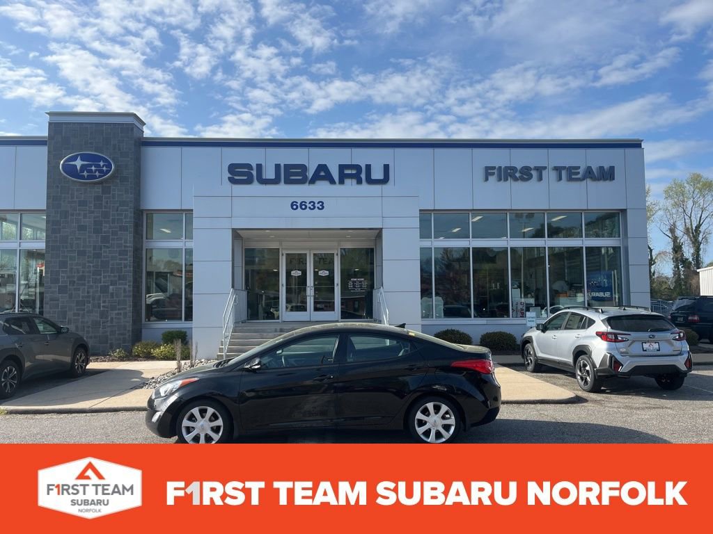 Used 2013 Hyundai Elantra Limited w/ Technology Pkg image 1