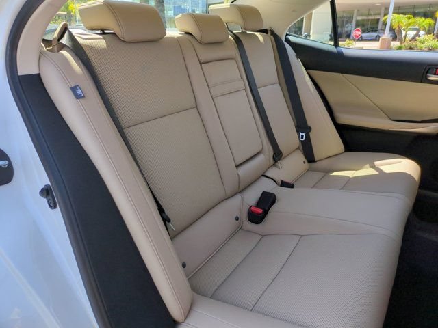Used 2020 Lexus IS 300 w/ Navigation Package RWD image 29