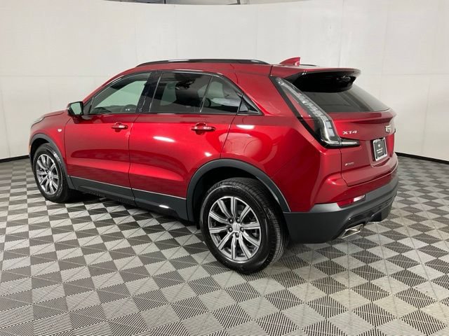 Used 2022 Cadillac XT4 Sport AWD/4WD image 4