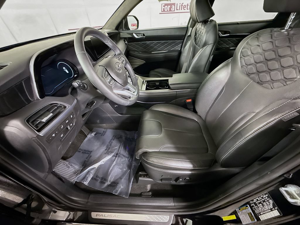 Certified 2022 Hyundai Palisade Calligraphy w/ Cargo Package FWD image 27