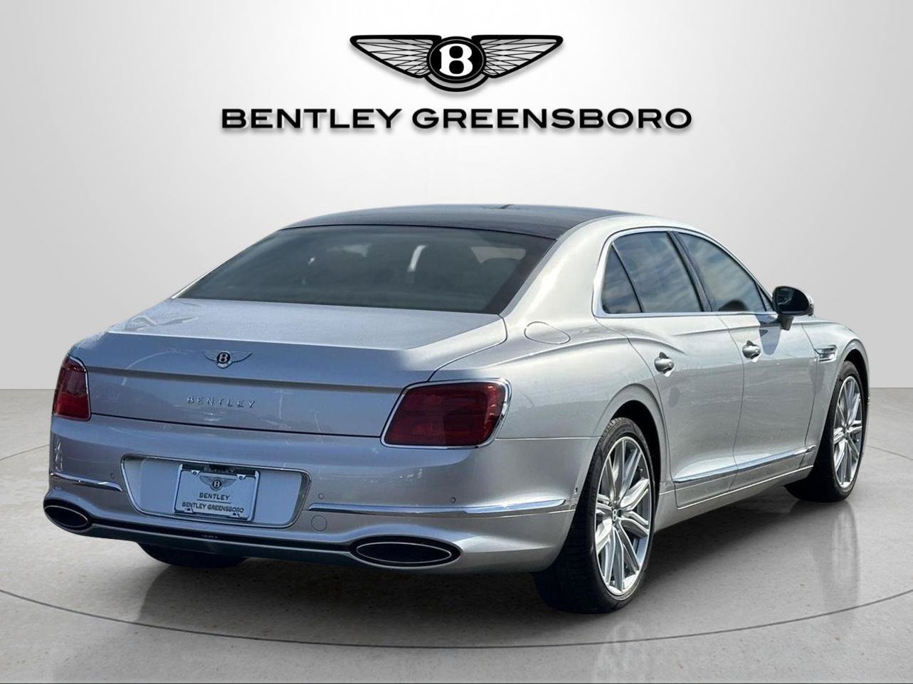 New 2026 Bentley Flying Spur V8 AWD/4WD image 10