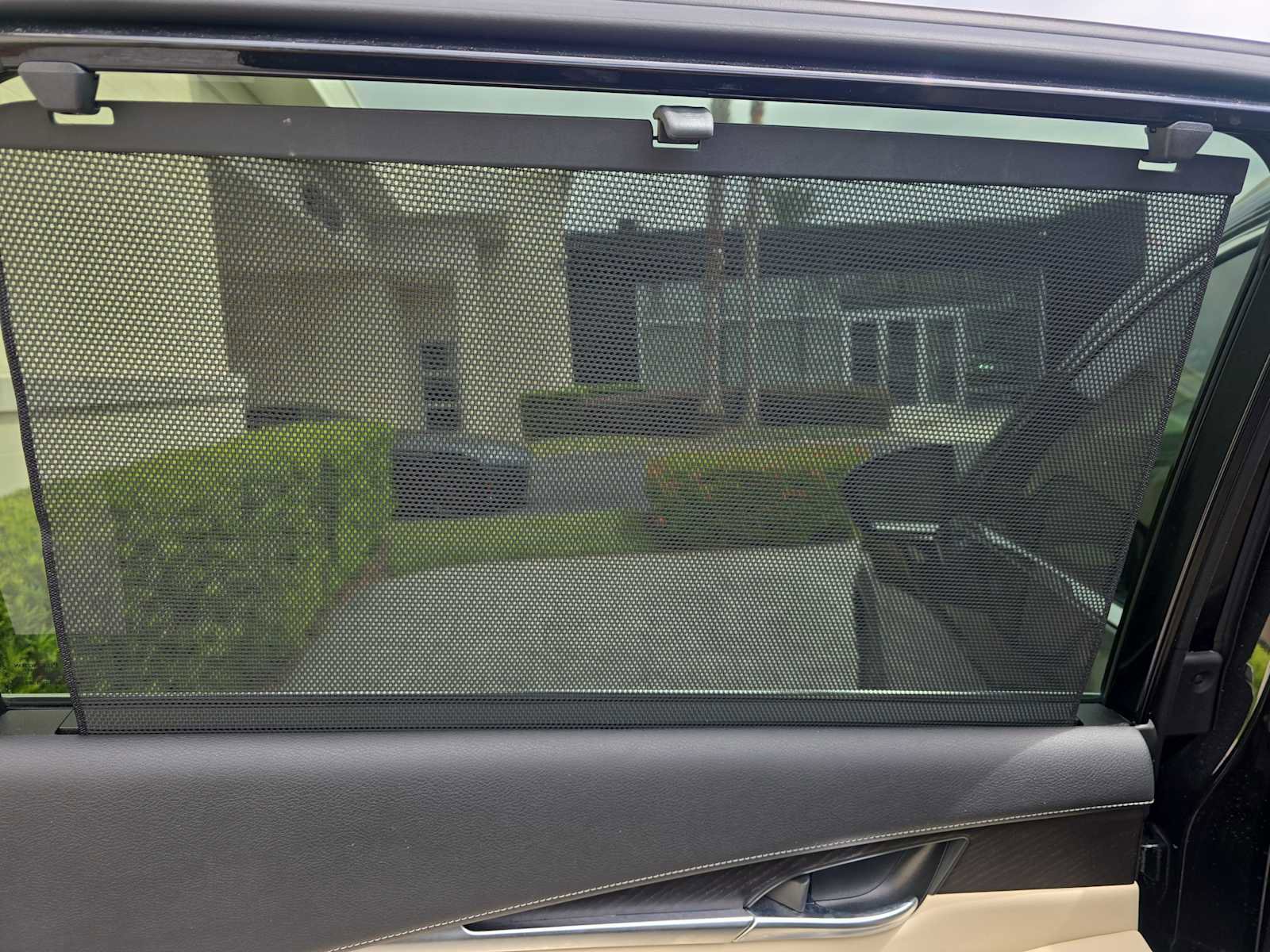 Used 2024 INFINITI QX60 Sensory w/ Vision Package image 14