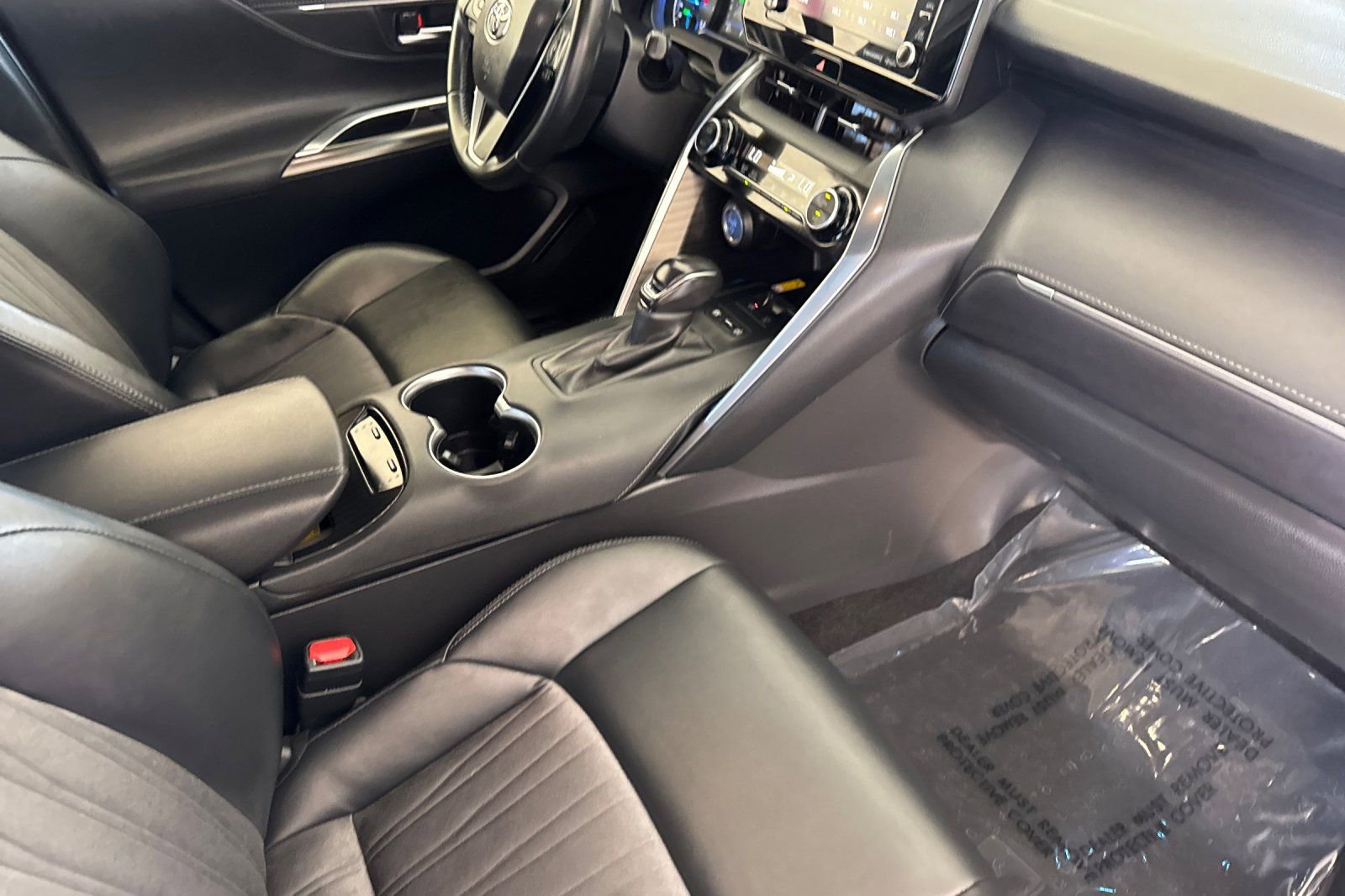 Used 2021 Toyota Venza XLE AWD/4WD image 18