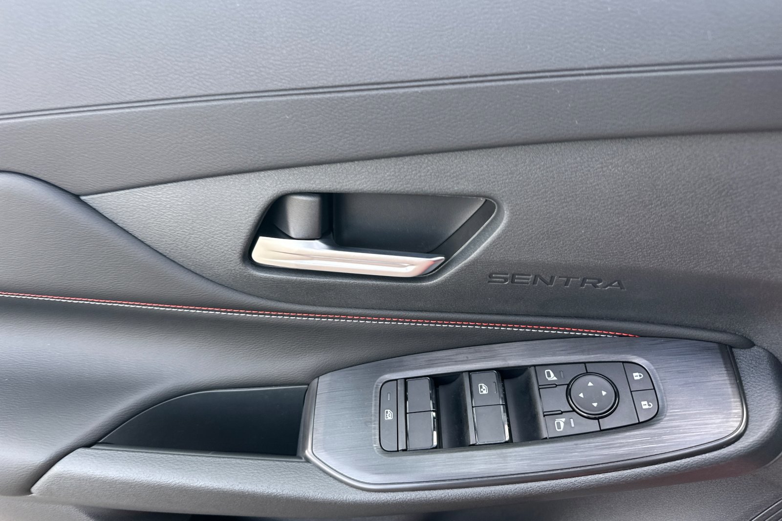 New 2026 Nissan Sentra SR image 11