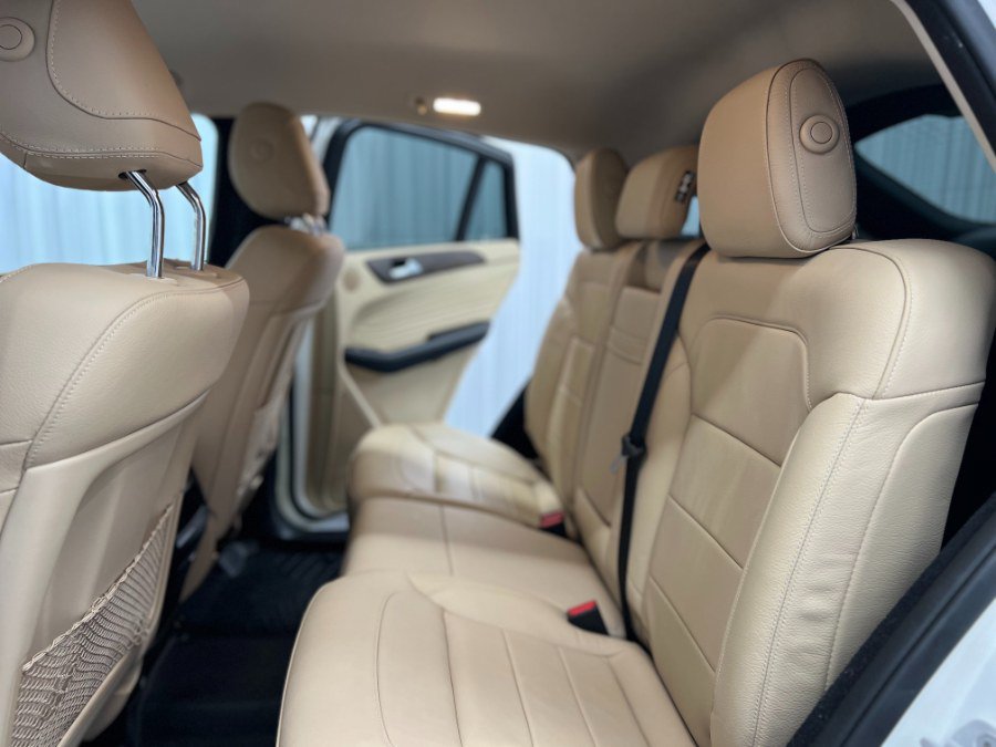Used 2016 Mercedes-Benz GLE 450 4MATIC Coupe image 16