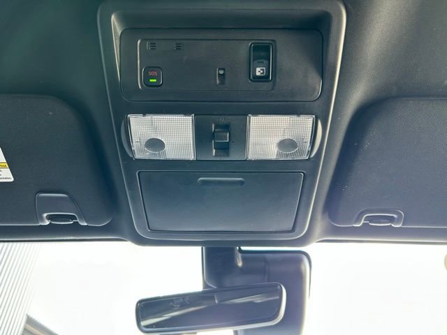 Used 2024 Nissan Titan PRO-4X w/ Pro-4x Utility Package image 13