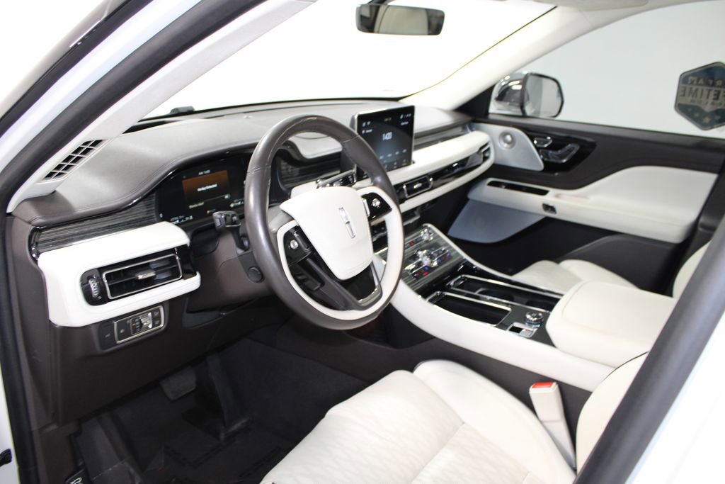Used 2022 Lincoln Aviator Black Label w/ Dynamic Handling Package image 23