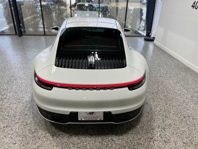 Used 2023 Porsche 911 Carrera image 4