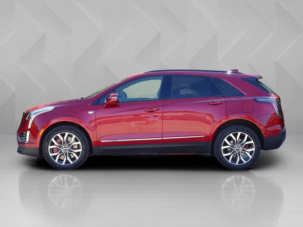 Certified 2023 Cadillac XT5 Sportv w/ Technology Package AWD/4WD image 2