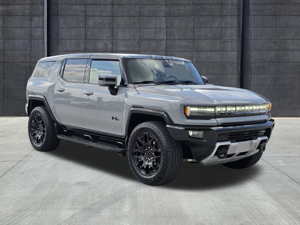 Used 2025 GMC Hummer EV 2X w/ LPO, Dark Essentials Package AWD/4WD image 3