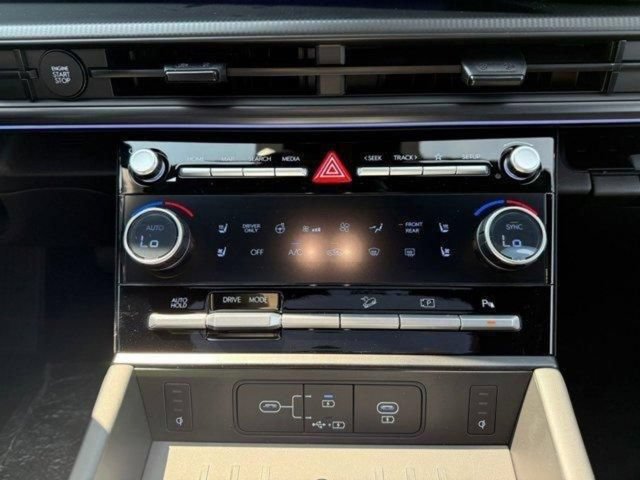 New 2026 Hyundai Santa Fe Calligraphy FWD image 16