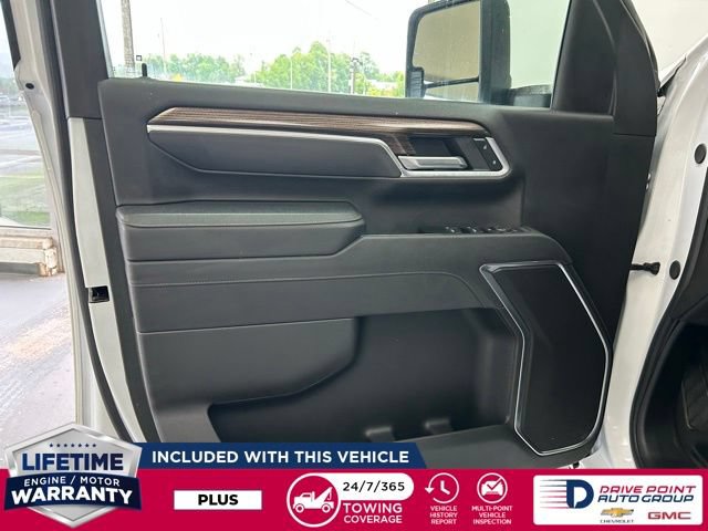Used 2025 Chevrolet Silverado 2500 LT w/ Convenience Package AWD/4WD image 14