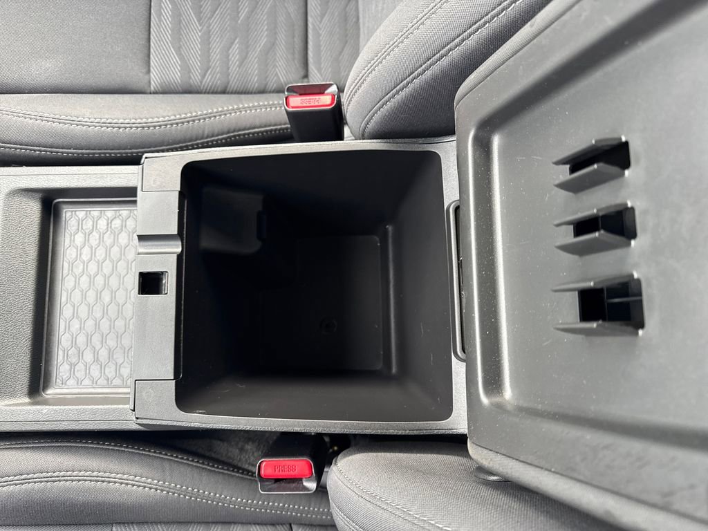 Used 2023 Nissan Frontier SV w/ Technology Package image 25