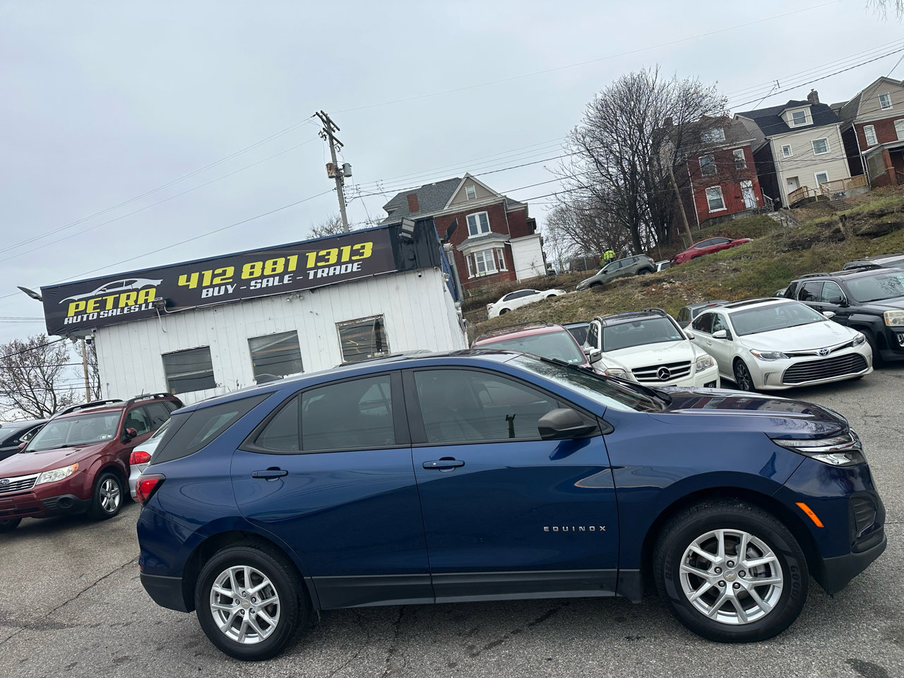 Used 2022 Chevrolet Equinox LS image 5
