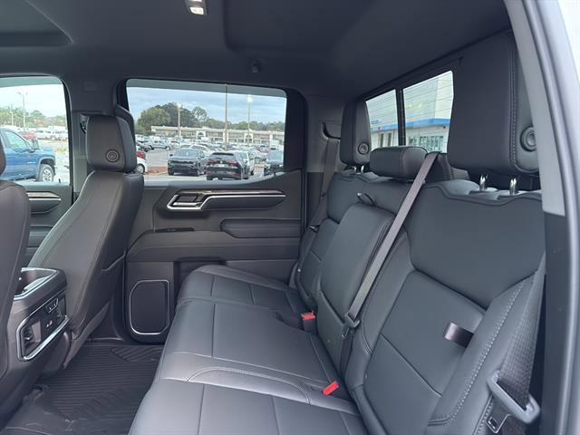 Used 2026 Chevrolet Silverado 1500 LTZ image 12