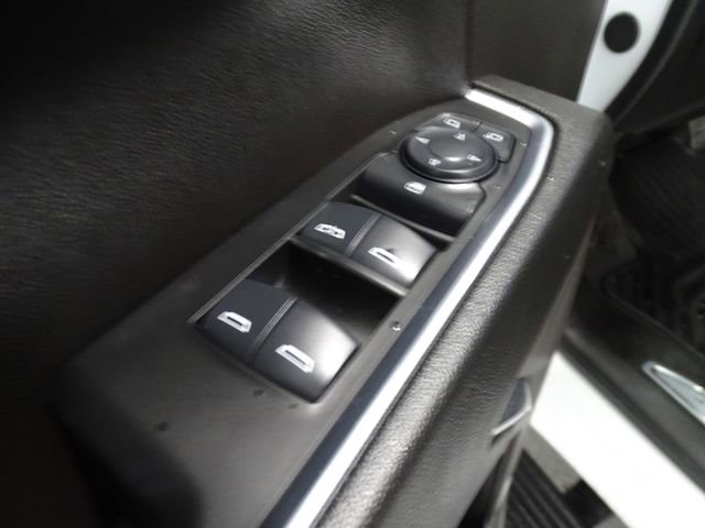 Used 2024 GMC Sierra 1500 Elevation image 10