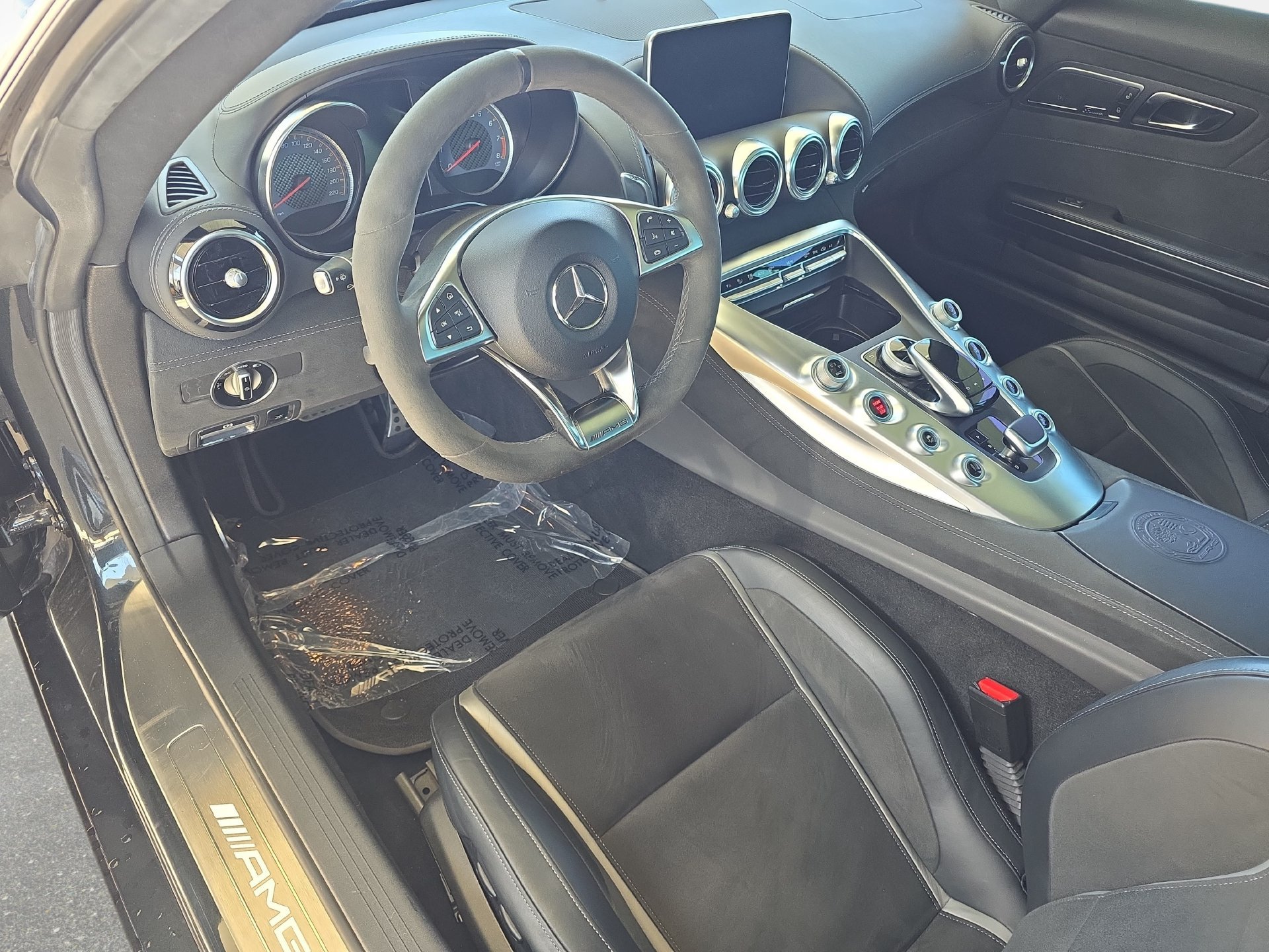 Used 2018 Mercedes-Benz AMG GT C image 13