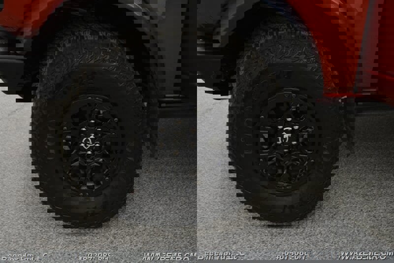 Used 2024 Ford Bronco Wildtrak image 41