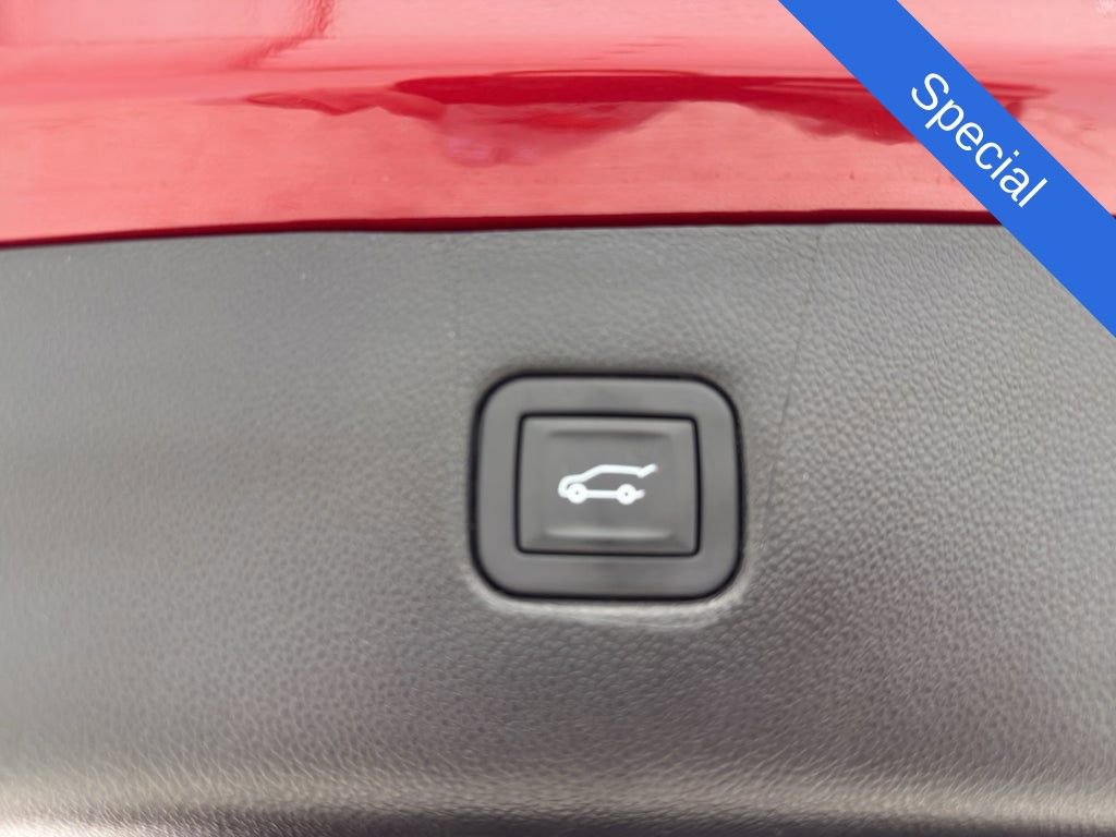 Used 2024 Chevrolet Blazer LT w/ Convenience Package image 11