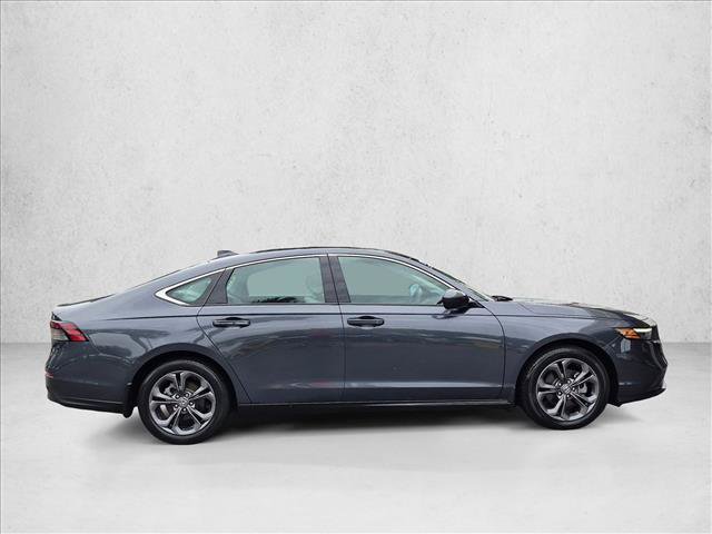 Used 2023 Honda Accord EX image 4