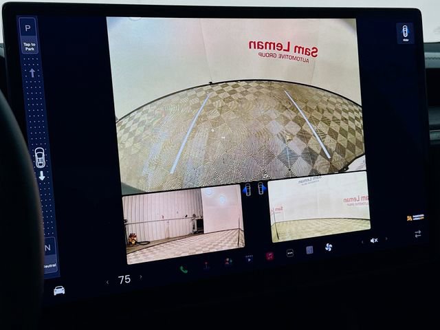 Used 2023 Tesla Model X image 13