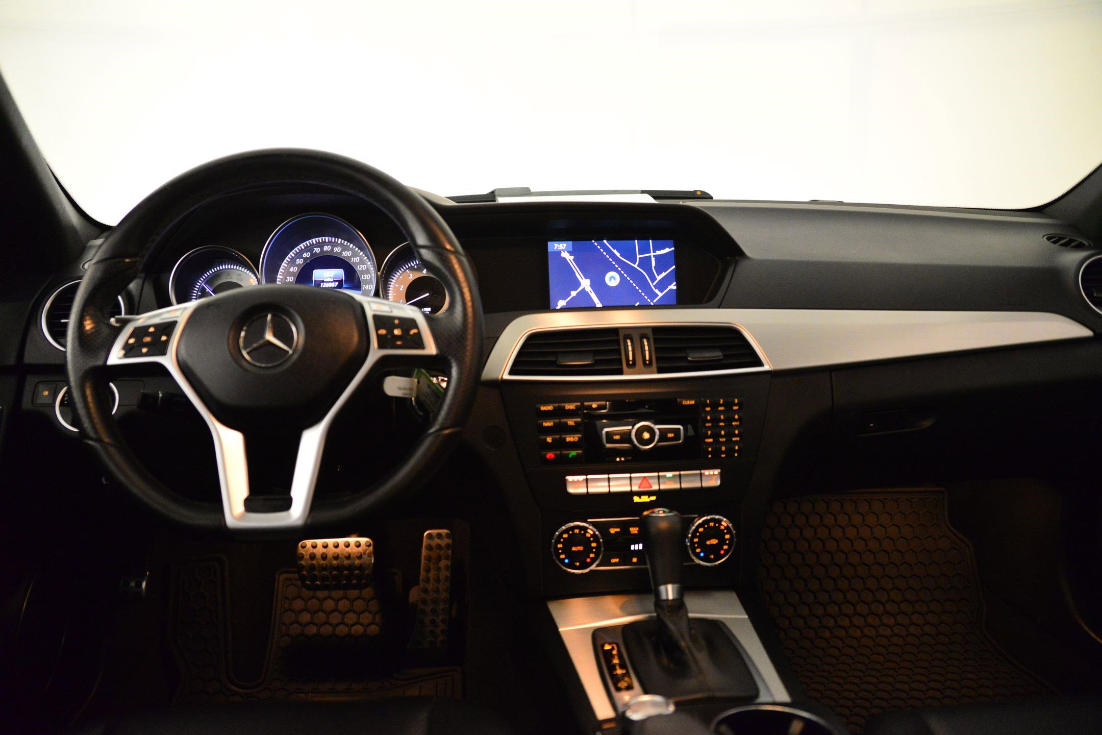 Used 2013 Mercedes-Benz C 300 C 300 Sport image 3