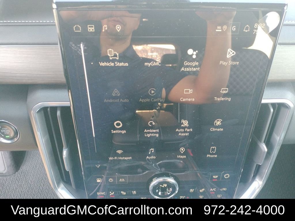 New 2026 GMC Acadia Denali w/ Super Cruise Package image 16