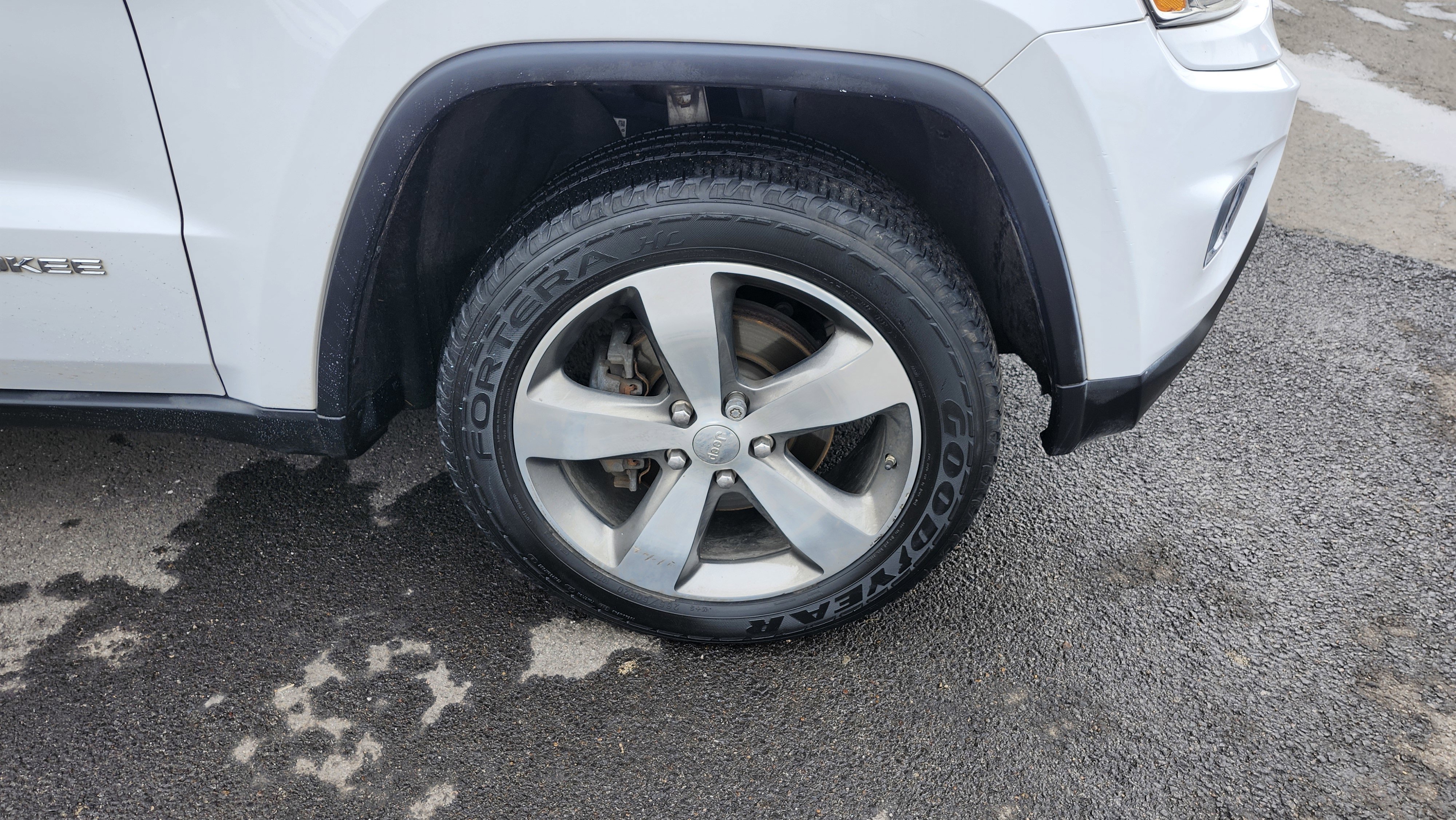 Used 2016 Jeep Grand Cherokee Limited image 13