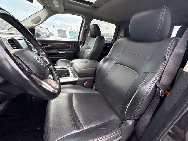 Used 2016 RAM 1500 Laramie w/ Convenience Group AWD/4WD image 12