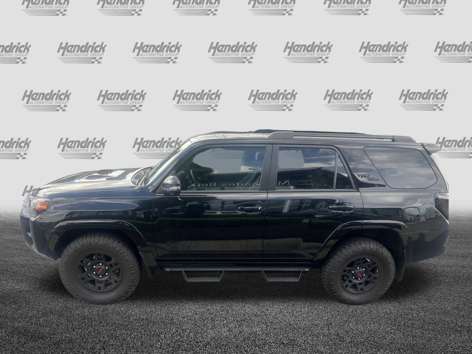 Used 2024 Toyota 4Runner TRD Off-Road Premium w/ Moonroof Package AWD/4WD image 7