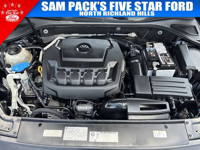 Used 2018 Volkswagen Passat 2.0T SE FWD image 34