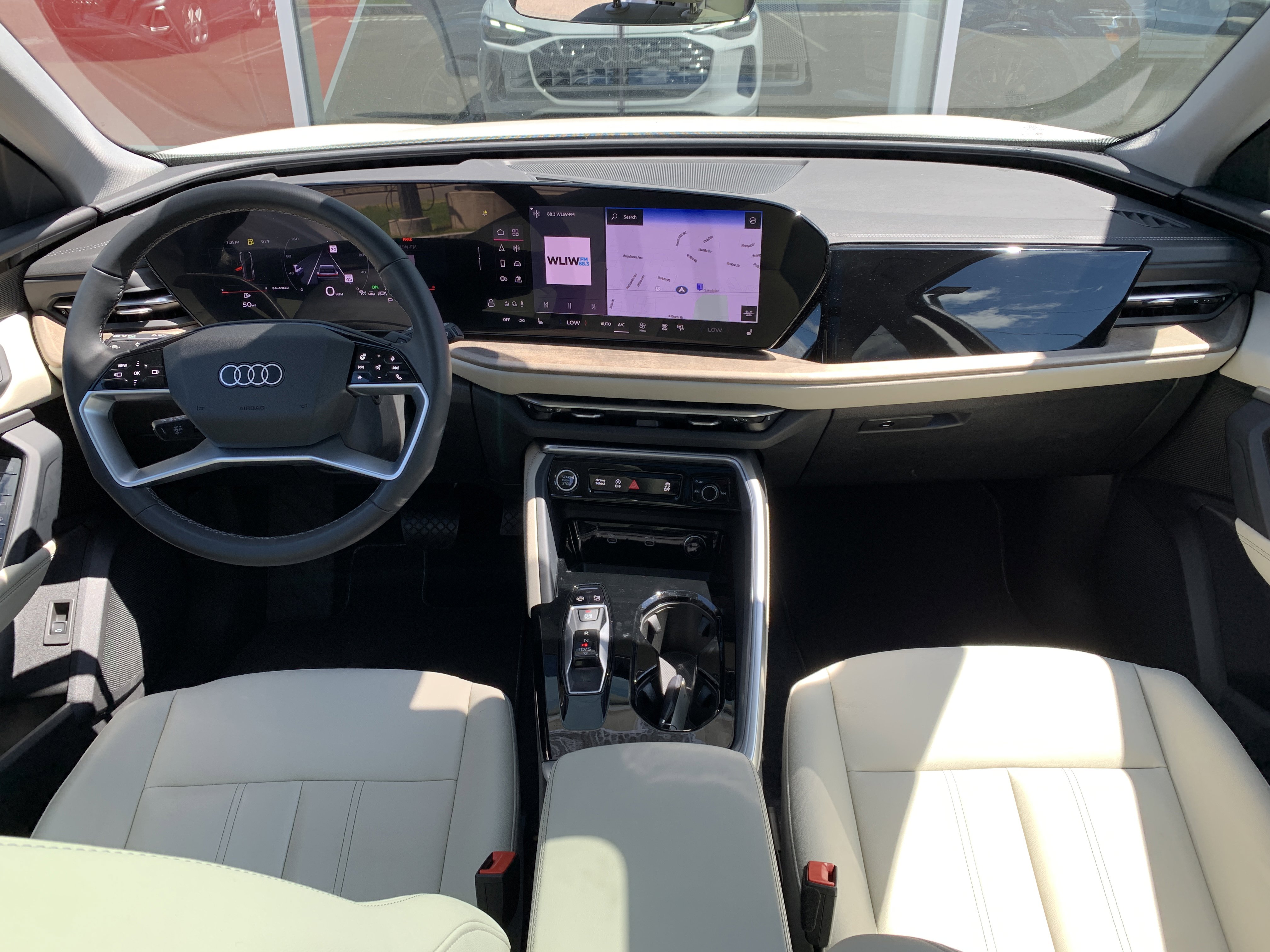 Certified 2025 Audi Q5 Premium w/ Convenience Package AWD/4WD image 11
