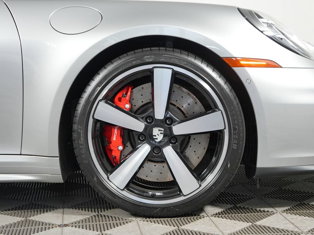 Used 2026 Porsche 911 Carrera 4S AWD/4WD image 19