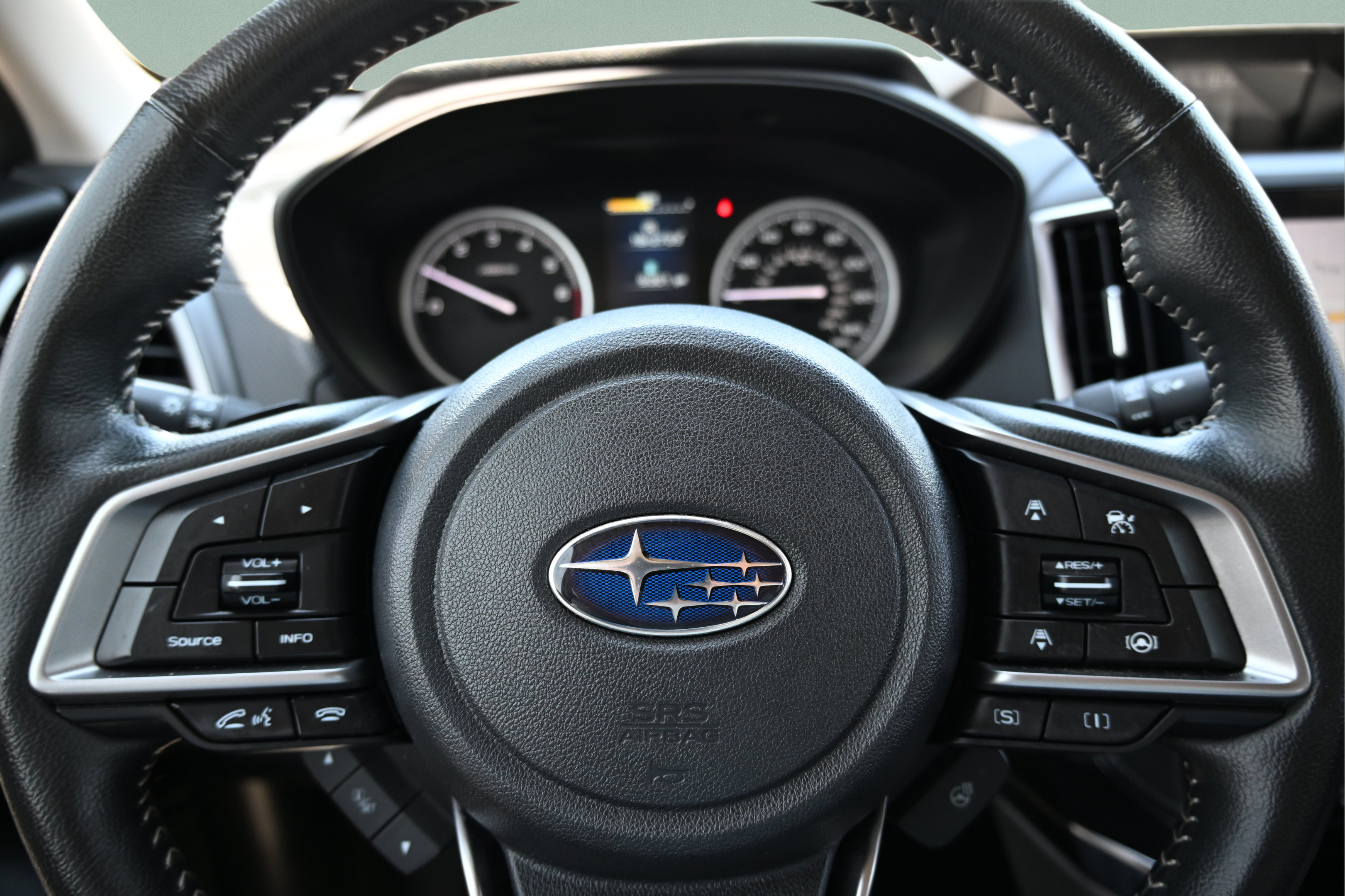 Used 2024 Subaru Forester Limited AWD/4WD image 32