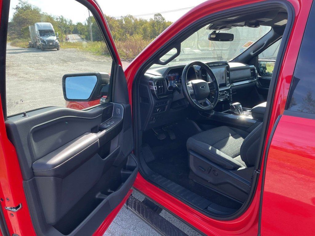 Certified 2022 Ford F150 XLT w/ Equipment Group 302A High image 12