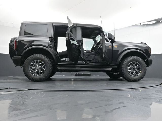 New 2025 Ford Bronco Badlands AWD/4WD image 31