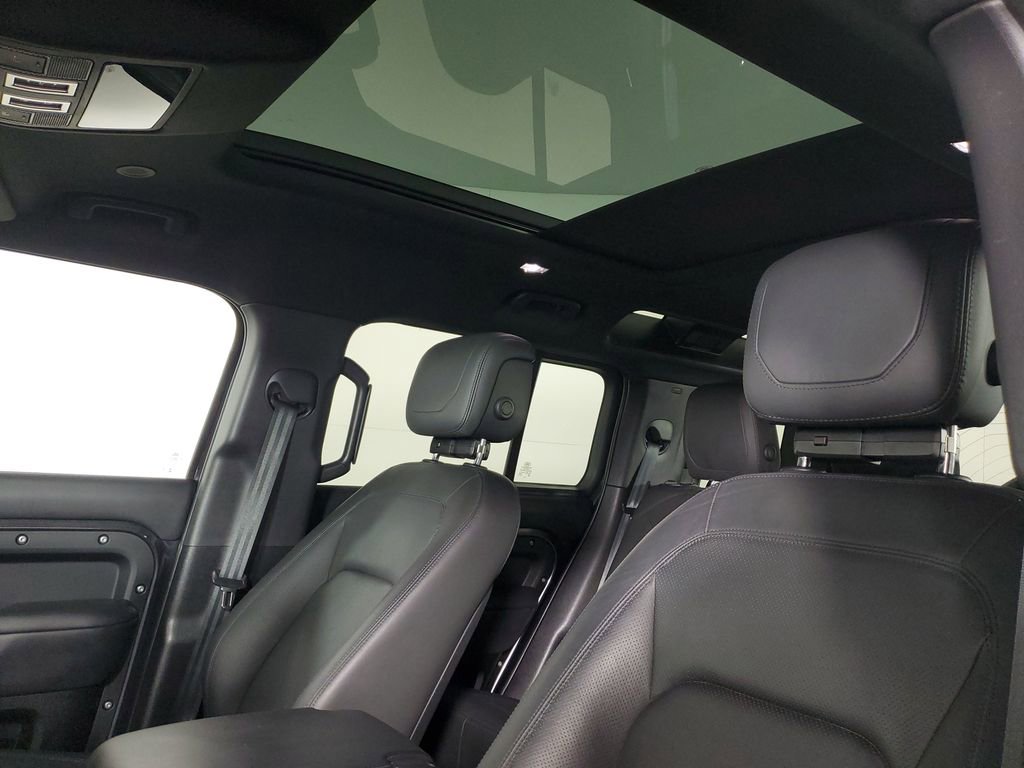 Used 2023 Land Rover Defender 110 Carpathian Edition image 11