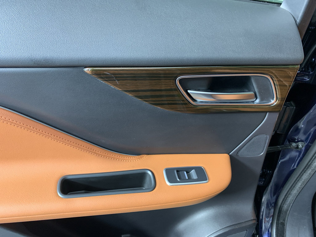 Used 2020 Jaguar F-PACE Portfolio AWD/4WD image 31
