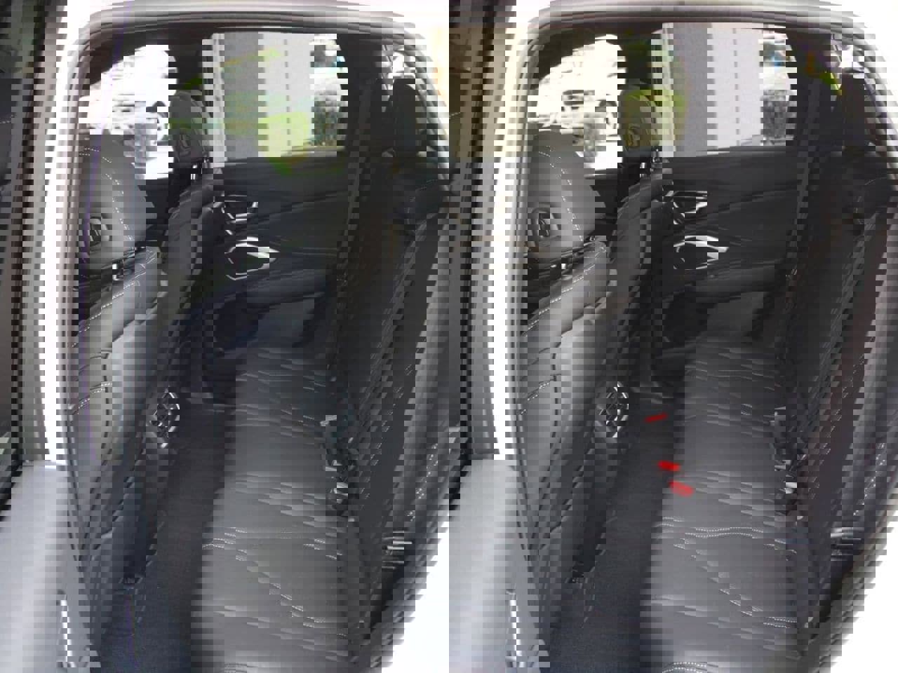 Used 2025 Acura RDX SH-AWD image 10