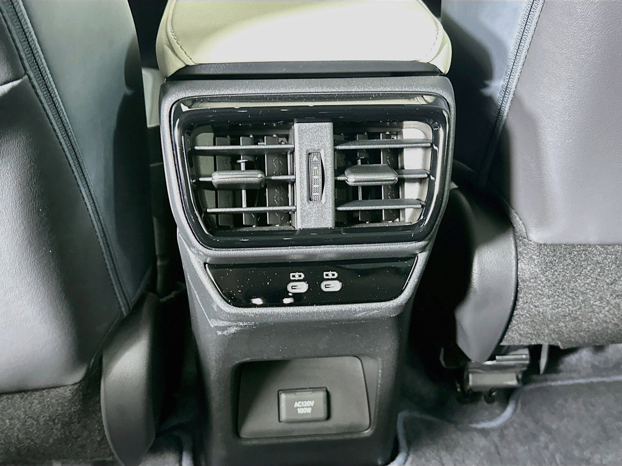 Used 2023 Lexus RZ 450e Premium w/ Technology Package AWD/4WD image 28