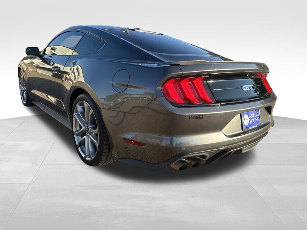 Used 2018 Ford Mustang GT Premium RWD image 4