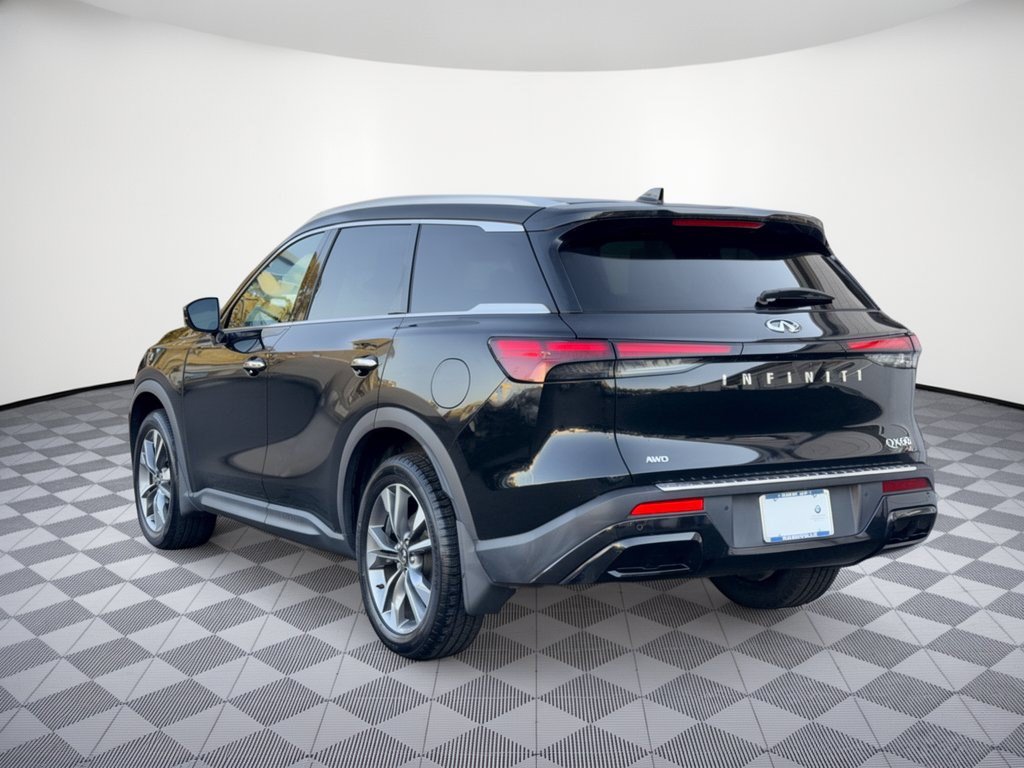Used 2023 INFINITI QX60 Luxe w/ Cargo Package AWD/4WD image 3