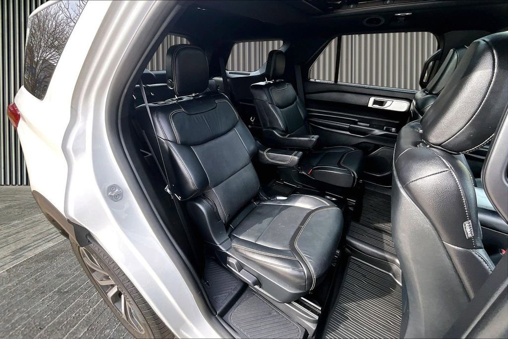 Used 2020 Ford Explorer ST w/ Premium Technology Package image 28